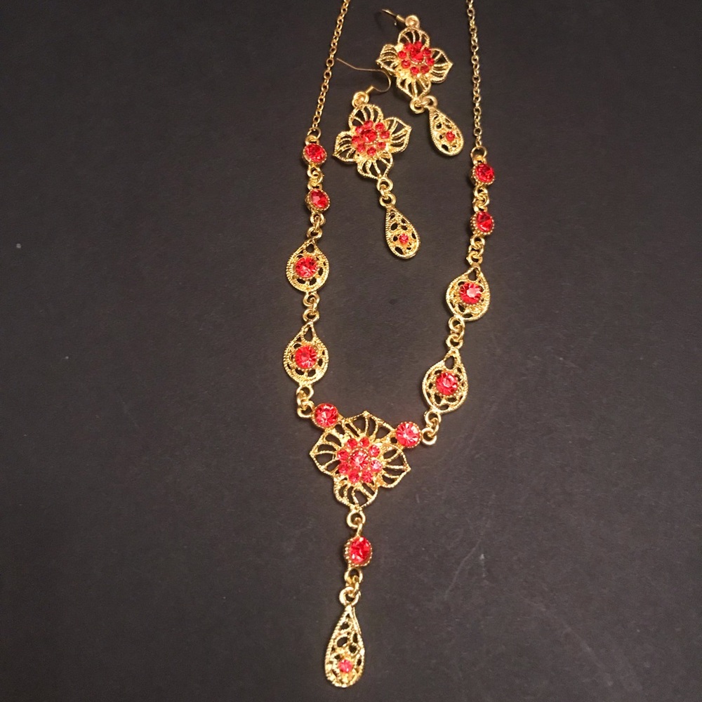Indian Design Necklace Set